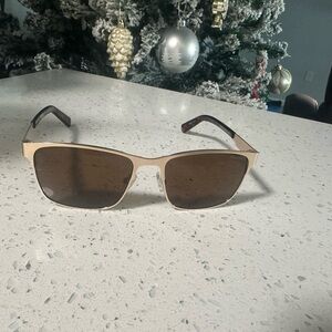 Guess Gold and Brown Sunglasses (23)